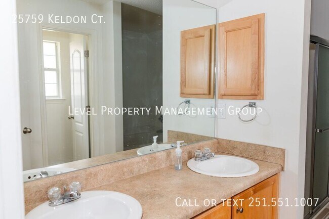 Building Photo - 25759 Keldon Ct