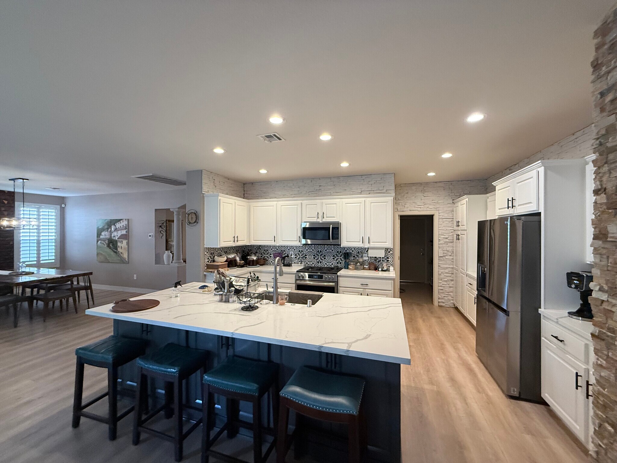 Building Photo - 10246 Rio de Thule Ln