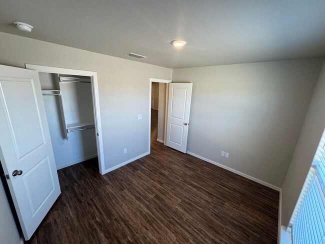 Building Photo - Get Rental In Upland West Available Now