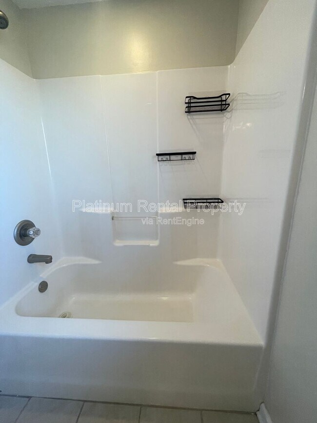 Building Photo - 265 Hound Dog Ln