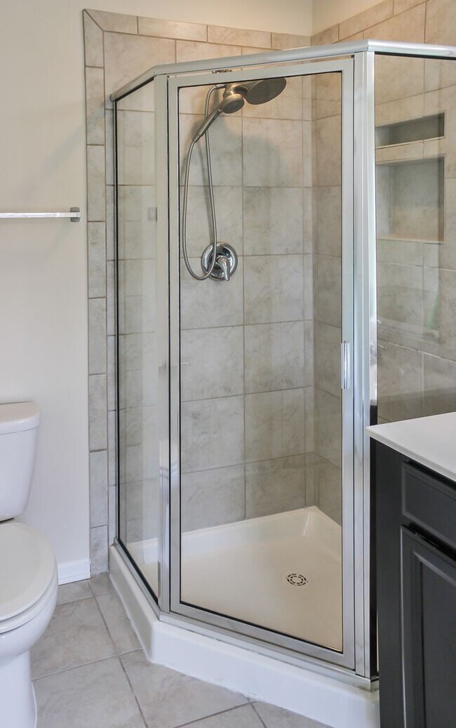 Building Photo - 15200 Lady Lauren Ln