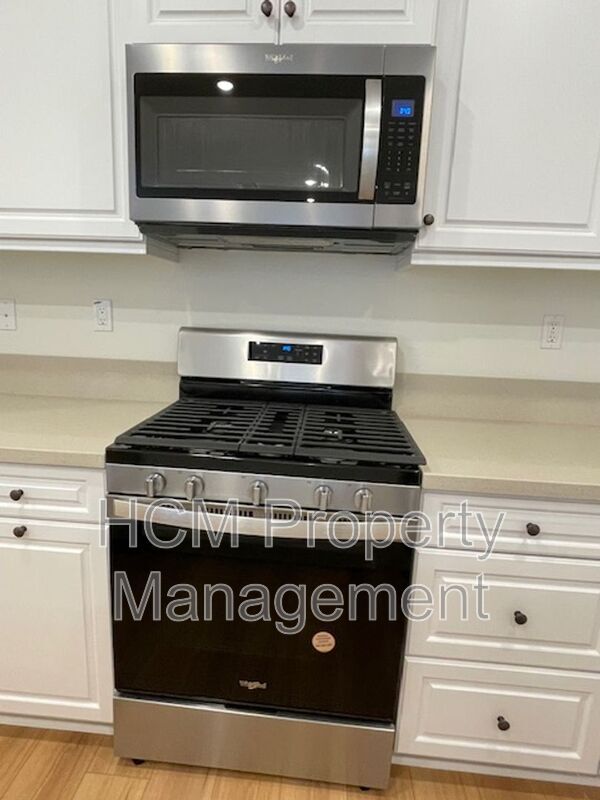 Building Photo - 4021 E Coronado Privado