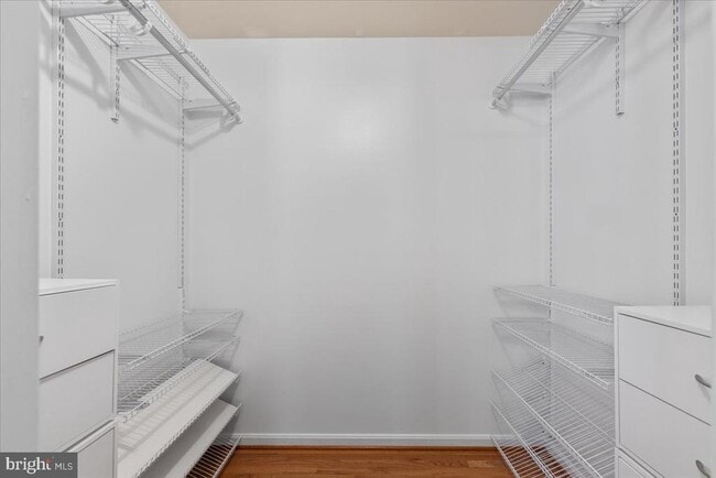 Building Photo - 710 Miriam Ln