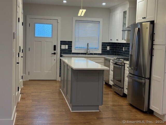 Building Photo - 1 Howard Ave