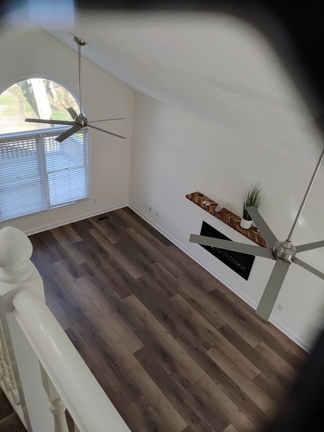 Building Photo - Beautiful remodeled home in Emerald Isle