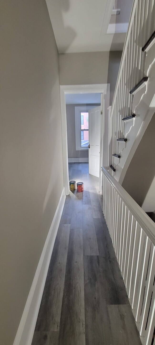 Building Photo - 2248 N Park Ave