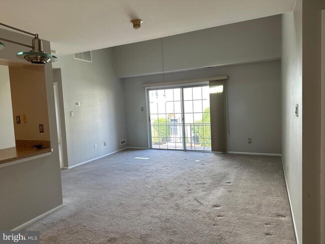 Building Photo - 1908 Society Pl