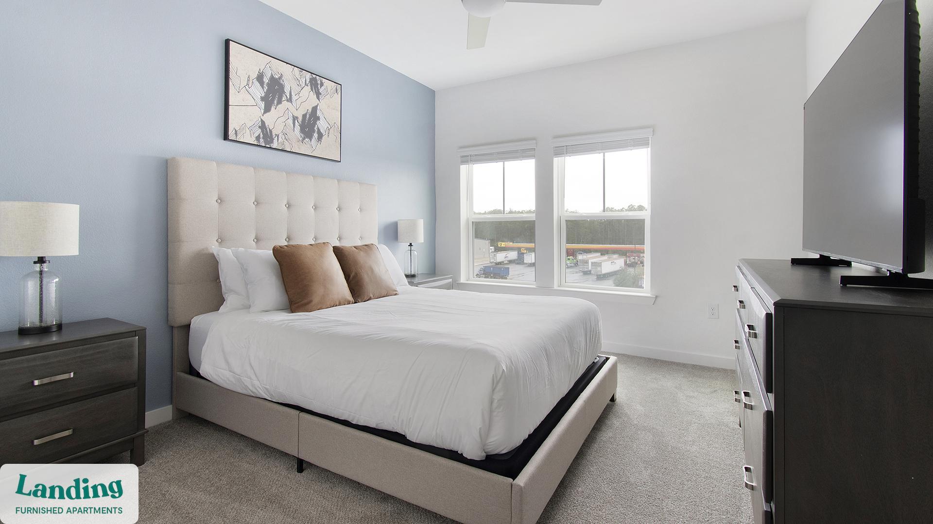 Building Photo - 12525 Tibbets Ln