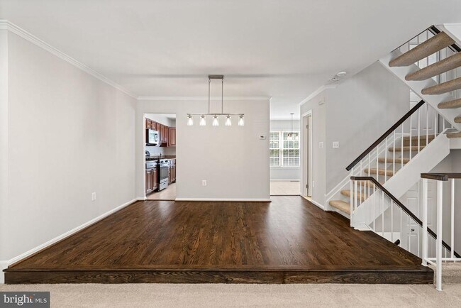 Building Photo - 7867 Wintercress Ln