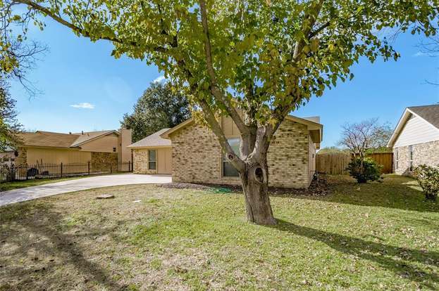 Building Photo - 2909 Lake Park Dr