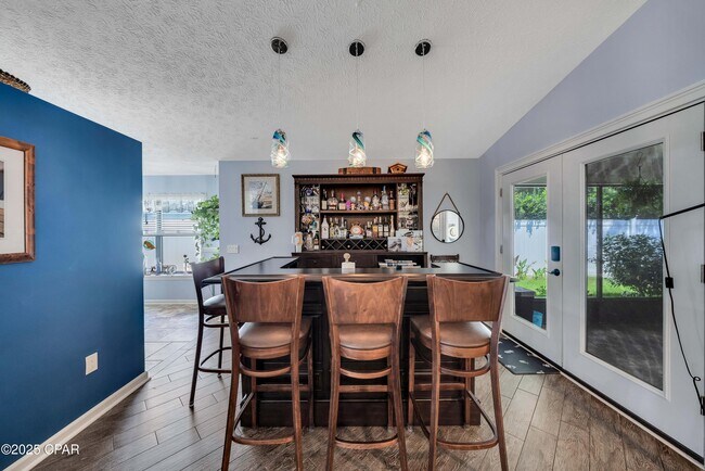 Building Photo - 625 Amberjack Dr