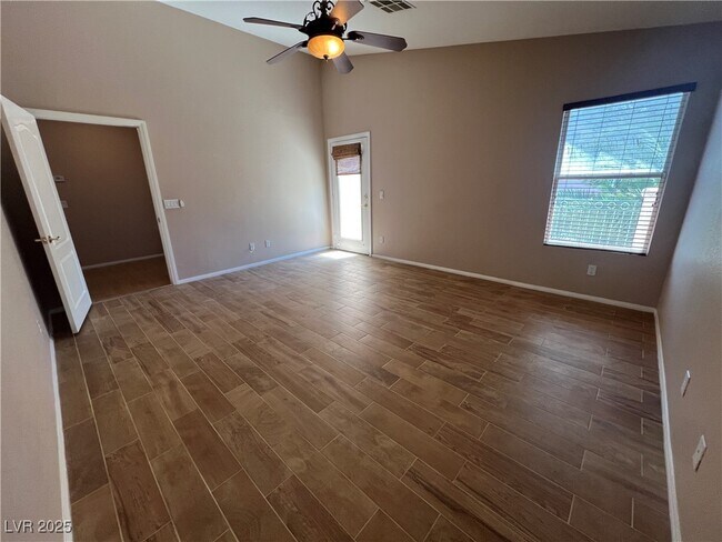 Building Photo - 197 Oella Ridge Ct