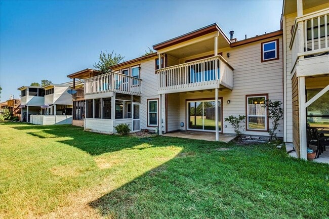 Building Photo - 3 Cypress Fairway Village