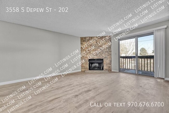 Building Photo - 3558 S Depew St