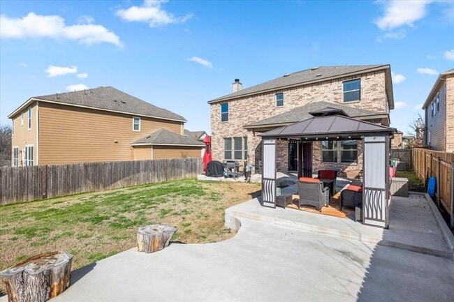 Building Photo - 6713 Ondantra Bnd