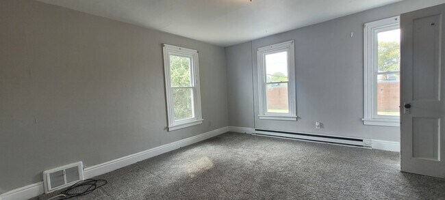 Building Photo - 156 N Harrison St
