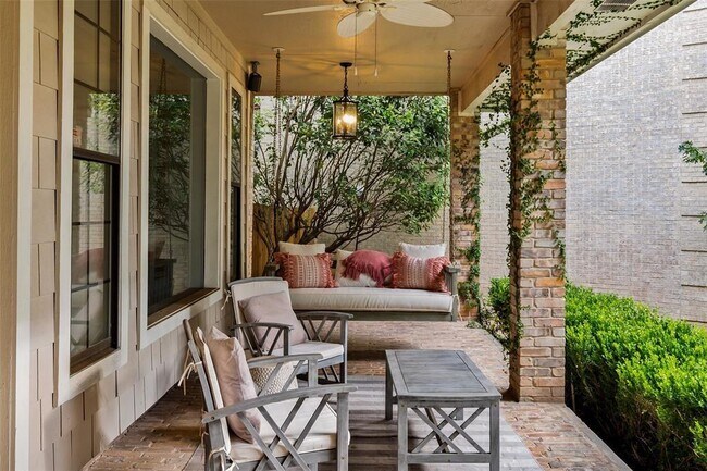 Building Photo - 5805 Harrington Cove