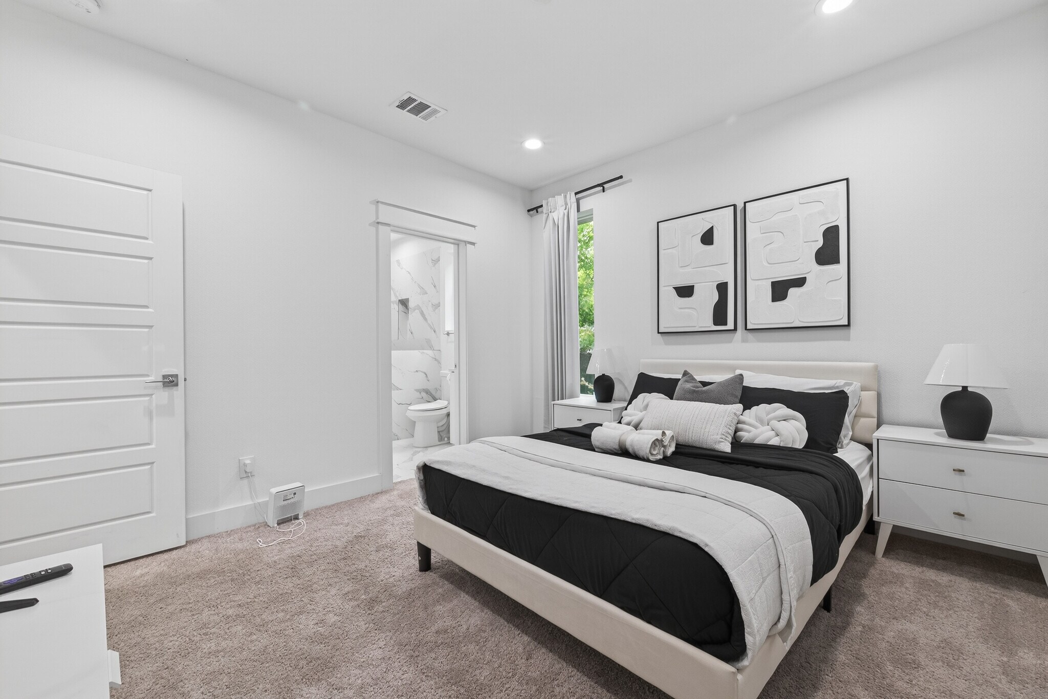 Bedroom - 523 Schweikhardt St