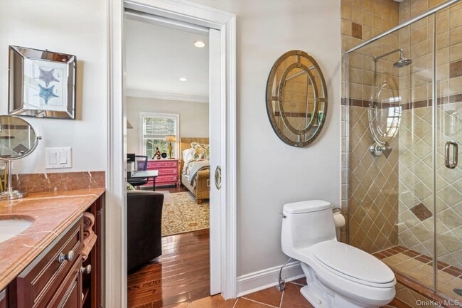 Building Photo - 23 Meadow Ln