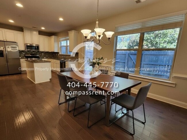 Building Photo - 2049 Brightleaf Way