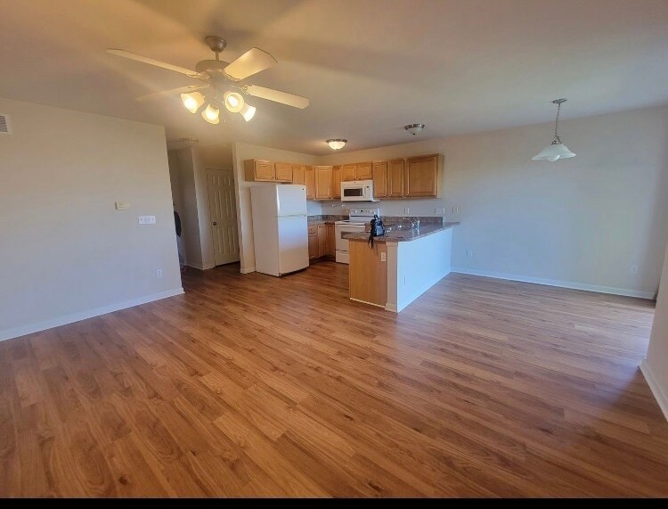 Building Photo - 3712 Summer Sage Ct