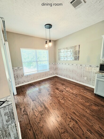 Building Photo - 7339 Autumn Crossing Way