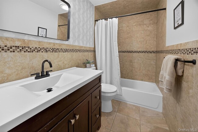 Building Photo - 4 Millard Cir