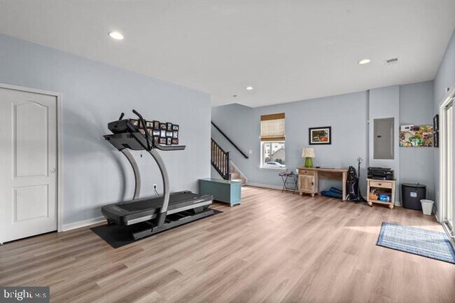 Building Photo - 458 Indigo Way