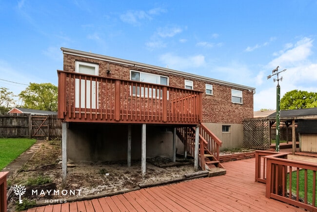Building Photo - 2823 Klondike Ct