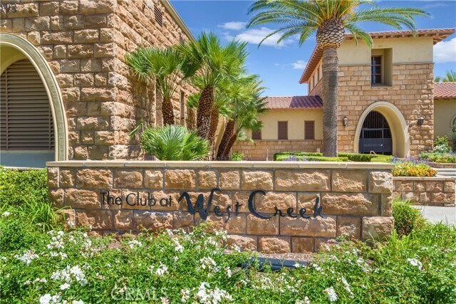 Building Photo - 28606 Jardineras Dr