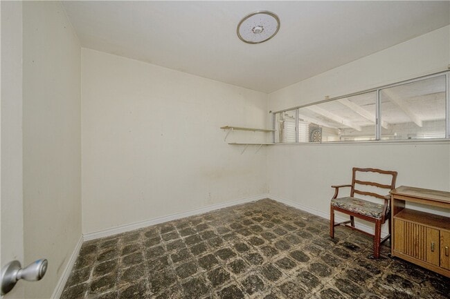 Building Photo - 2407 Fisk Ln