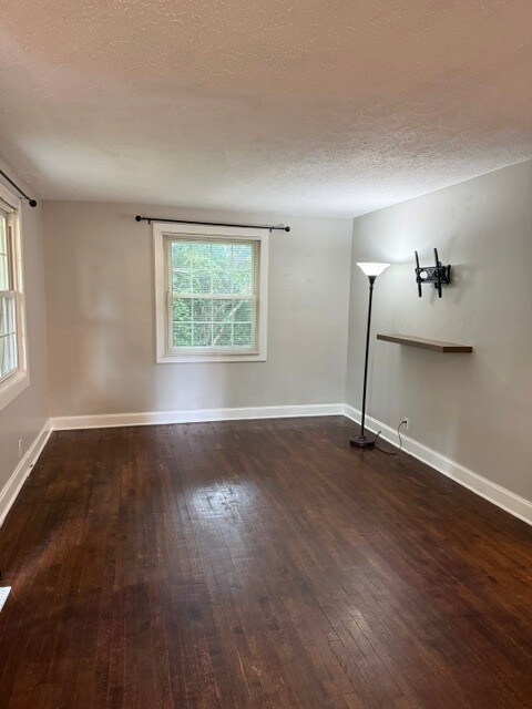 Building Photo - Two Bedroom, Two Bath home with large back yard and attached garage!