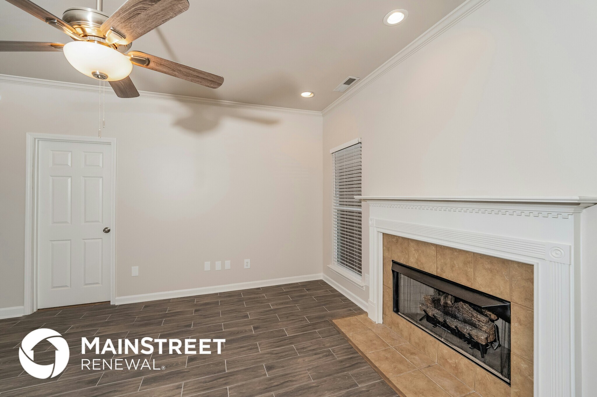 Building Photo - 4821 Southern Oaks Ln