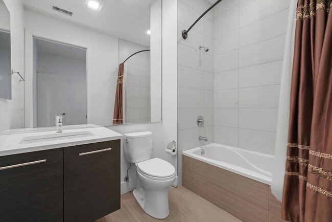 Building Photo - 128 S Aberdeen St