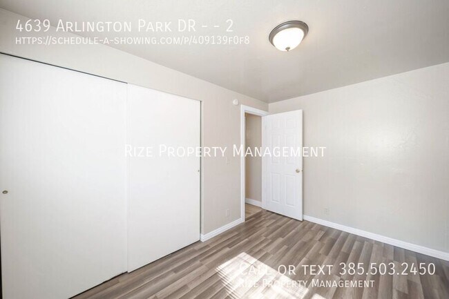Building Photo - 4639 Arlington Pk Dr