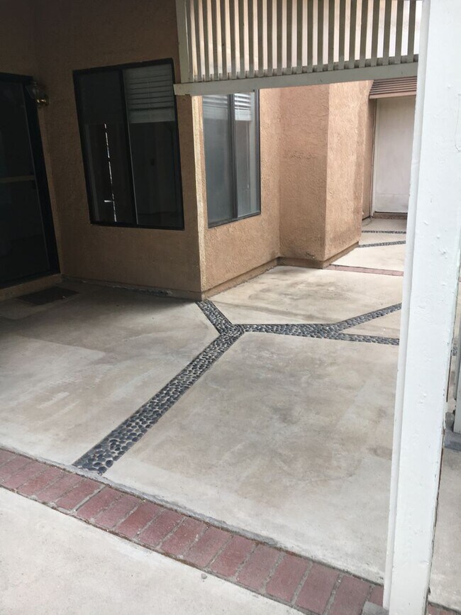 Building Photo - 2933 Brunswick Cir