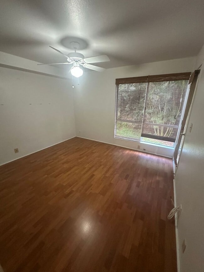 Building Photo - 2 BD / 1 BA Apartment in Mililani!