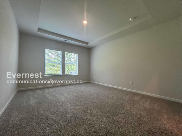 Building Photo - 3954 Brushy St