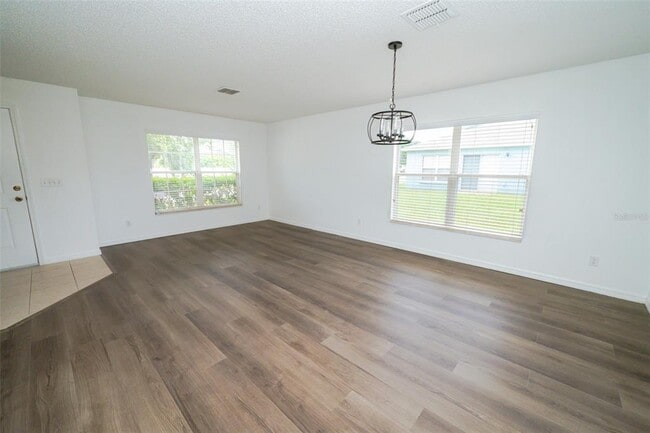 Building Photo - 202 Walnut Crest Run
