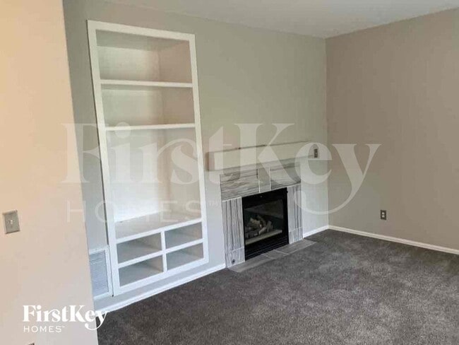 Building Photo - 5135 Nighthawk Pkwy