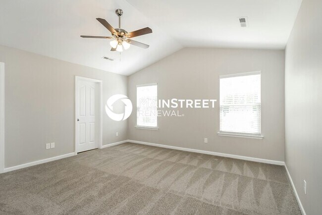 Building Photo - 3 Bedroom Pet-Friendly Home in Winston-Salem, NC with Main Street Renewal