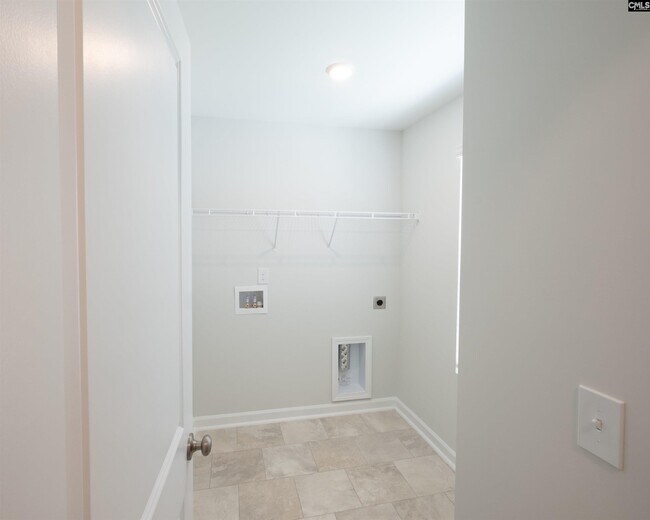 Building Photo - 433 Eclipse Ln