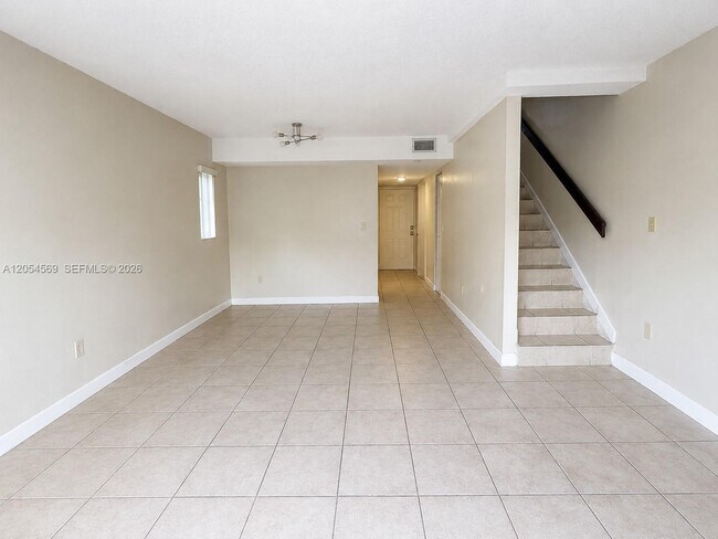 Building Photo - 8650 SW 109th Ave