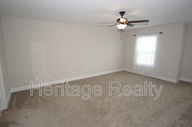 Building Photo - 1033 Ruscello Dr