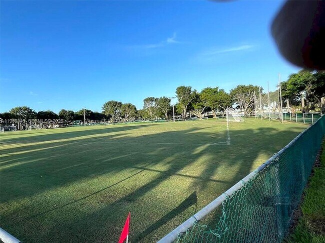 Building Photo - 10730 NW 66th St