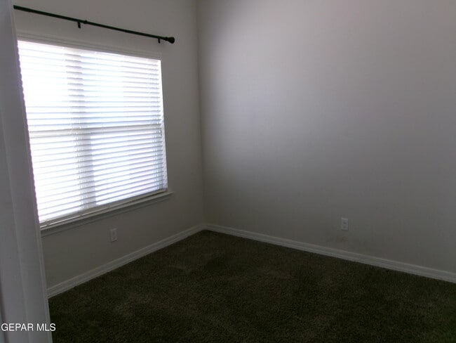 Building Photo - 11361 Hidalgo Dr