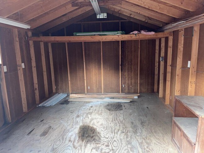 Building Photo - 2966 Woodland Ash Cove