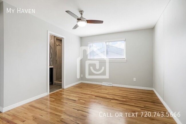 Building Photo - 5287 Indiana St