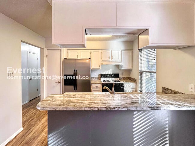 Building Photo - 1709 Gamble Rd