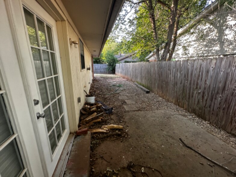 Building Photo - 8209 NW 78th Terrace